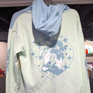 NWT Women's Sailor Moon Hot Topic  Exclusive Hoodie Sz Medium